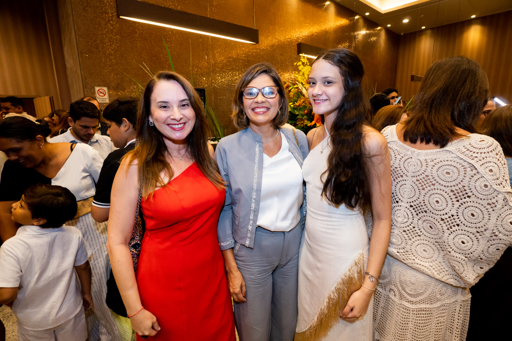 Adriana Rolim, Flávia Carolina E Sara Rolim