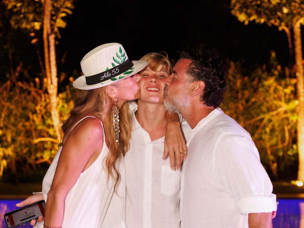 Adriane, Vittorio E Alexadre