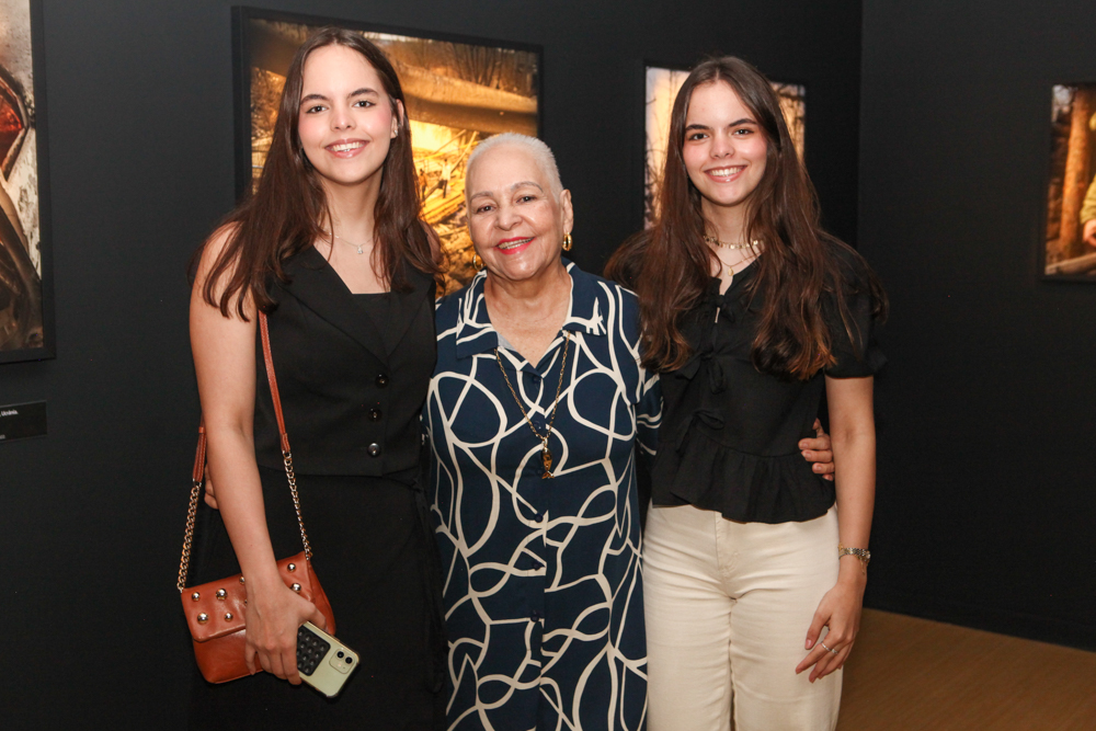 Ailen Costa, Regina Assunção E Elis Costa (2)