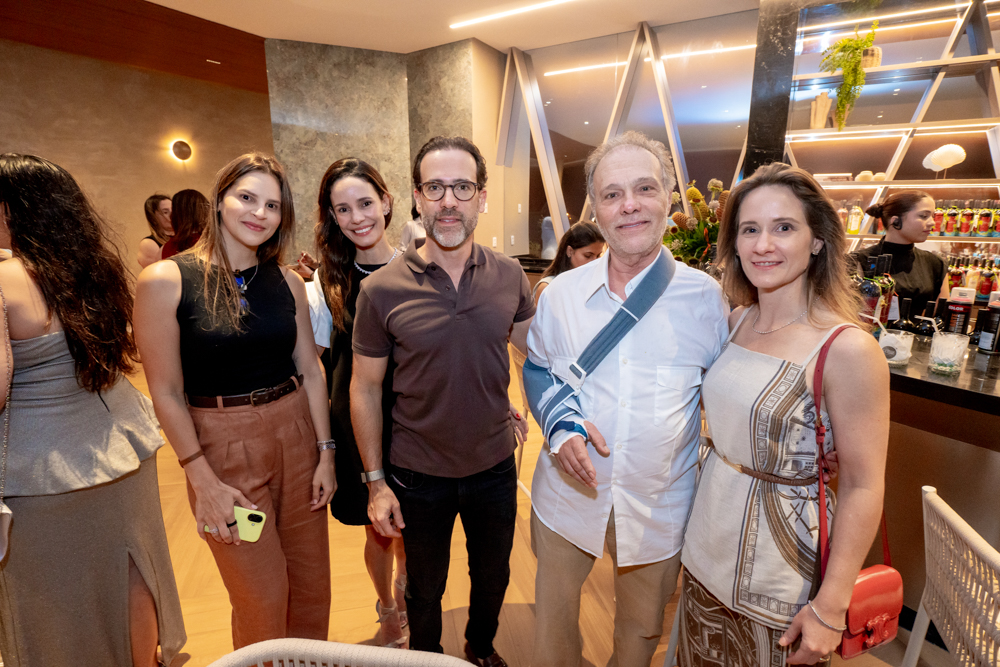Amanda, Lina, André, José Carlos E Carla Pontes