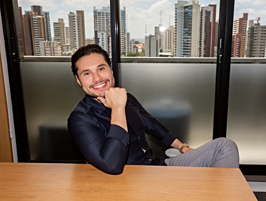 Arthur Frota lança livro sobre estratégia e crescimento empresarial no dia 10