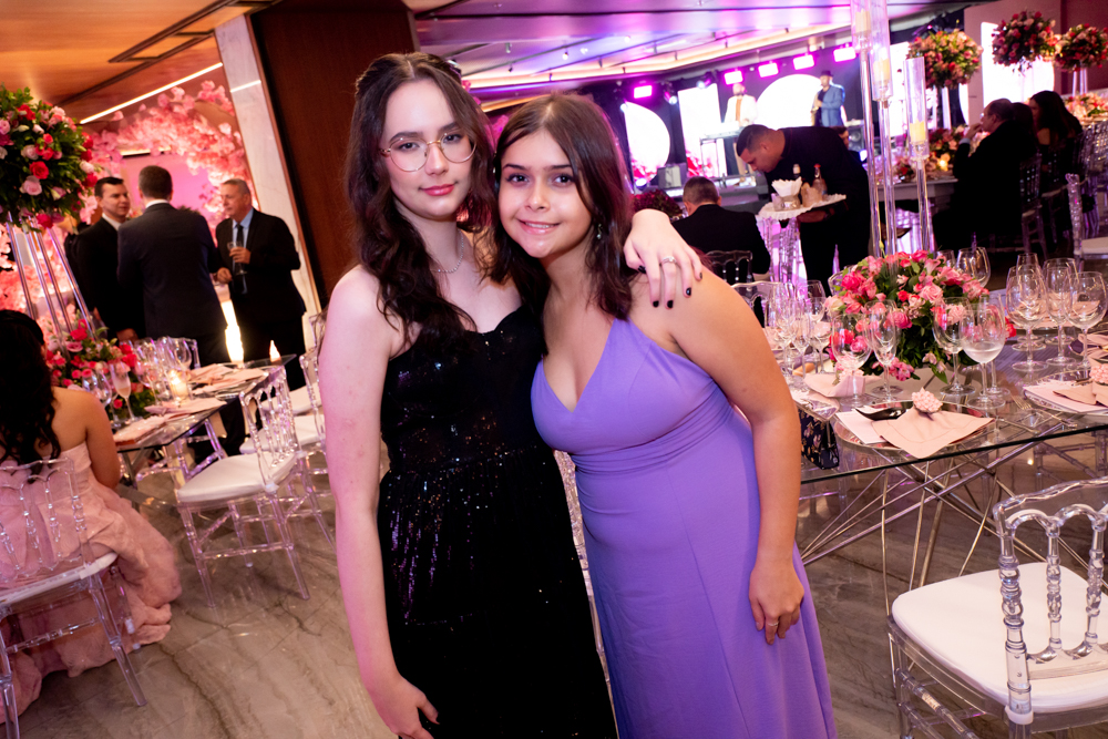 Beatriz Gomes E Beatriz Barbosa