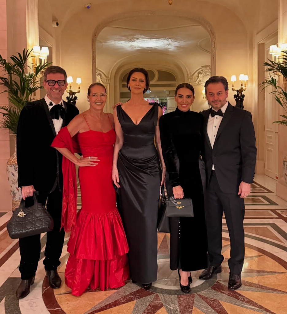 Bruno Astuto, Donata Meirelles, Maria Fernanda Cândido, Maria Eugênia Fuzari E Augusto Martins