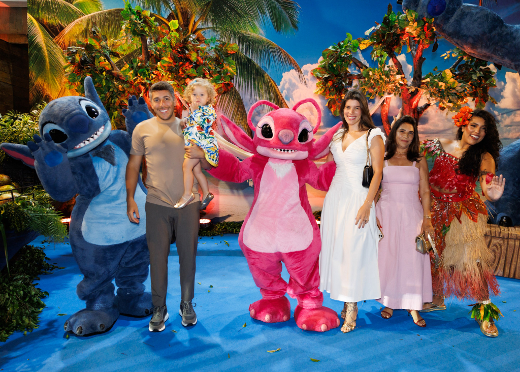 Caio Mendes, Mayara Cardoso E Mara Mendes
