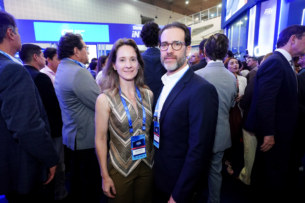 Carla E André Pontes