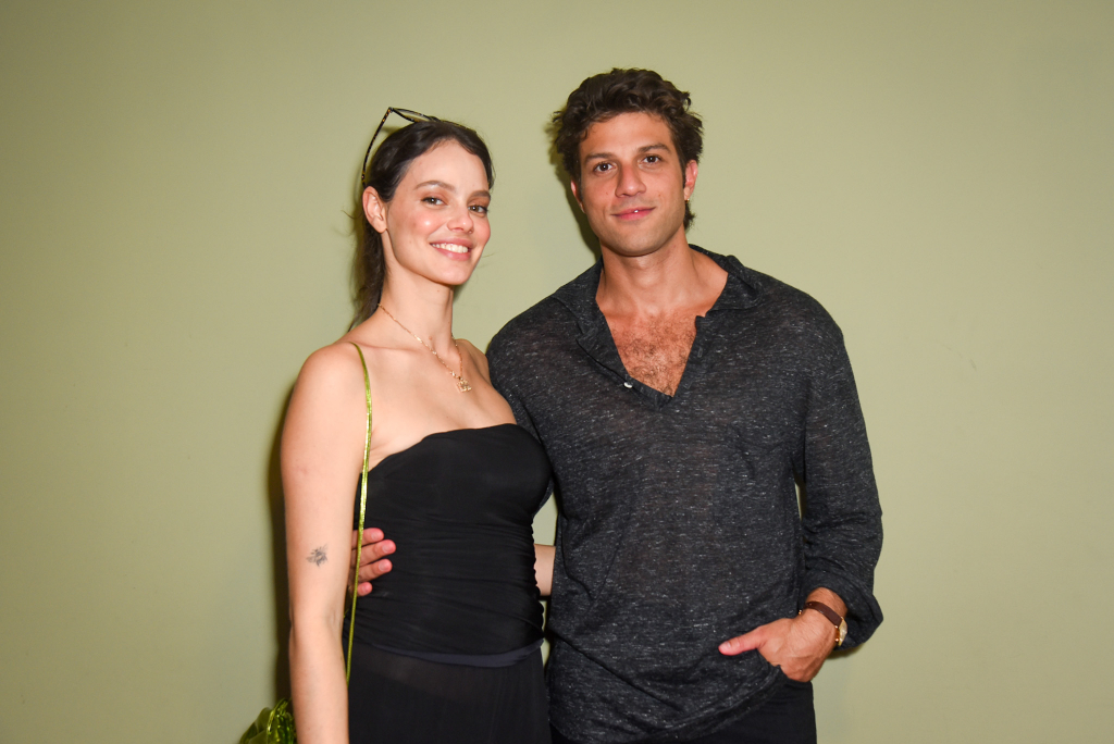 Chay Suede E Laura Neiva 1204