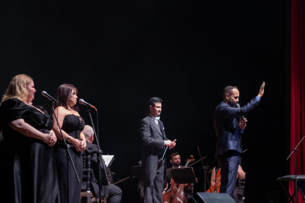 Clássicos E Canções (2)