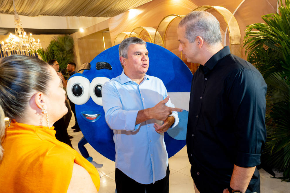 Daniela E Marcelo Prado, E Aderaldo Soares