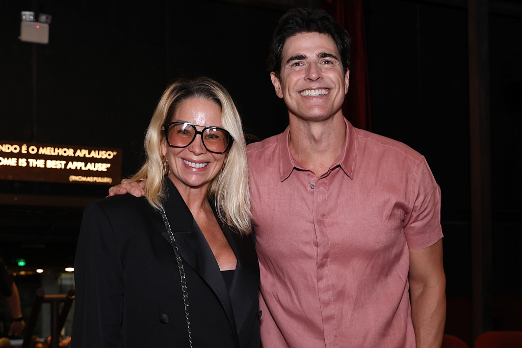 Danielle Winits E Reynaldo Gianecchini Nos Bastidores 5