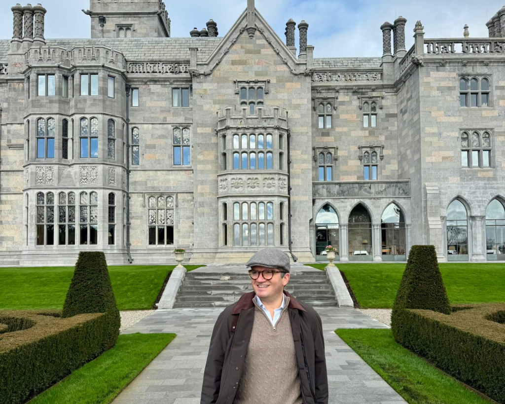 David Moura do Carmo percorre castelos históricos e tradições do countryside em viagem pela Irlanda