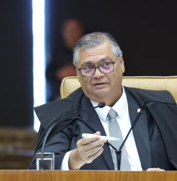 Decisão de Flávio Dino pressiona CNJ a rever modelo disciplinar da magistratura