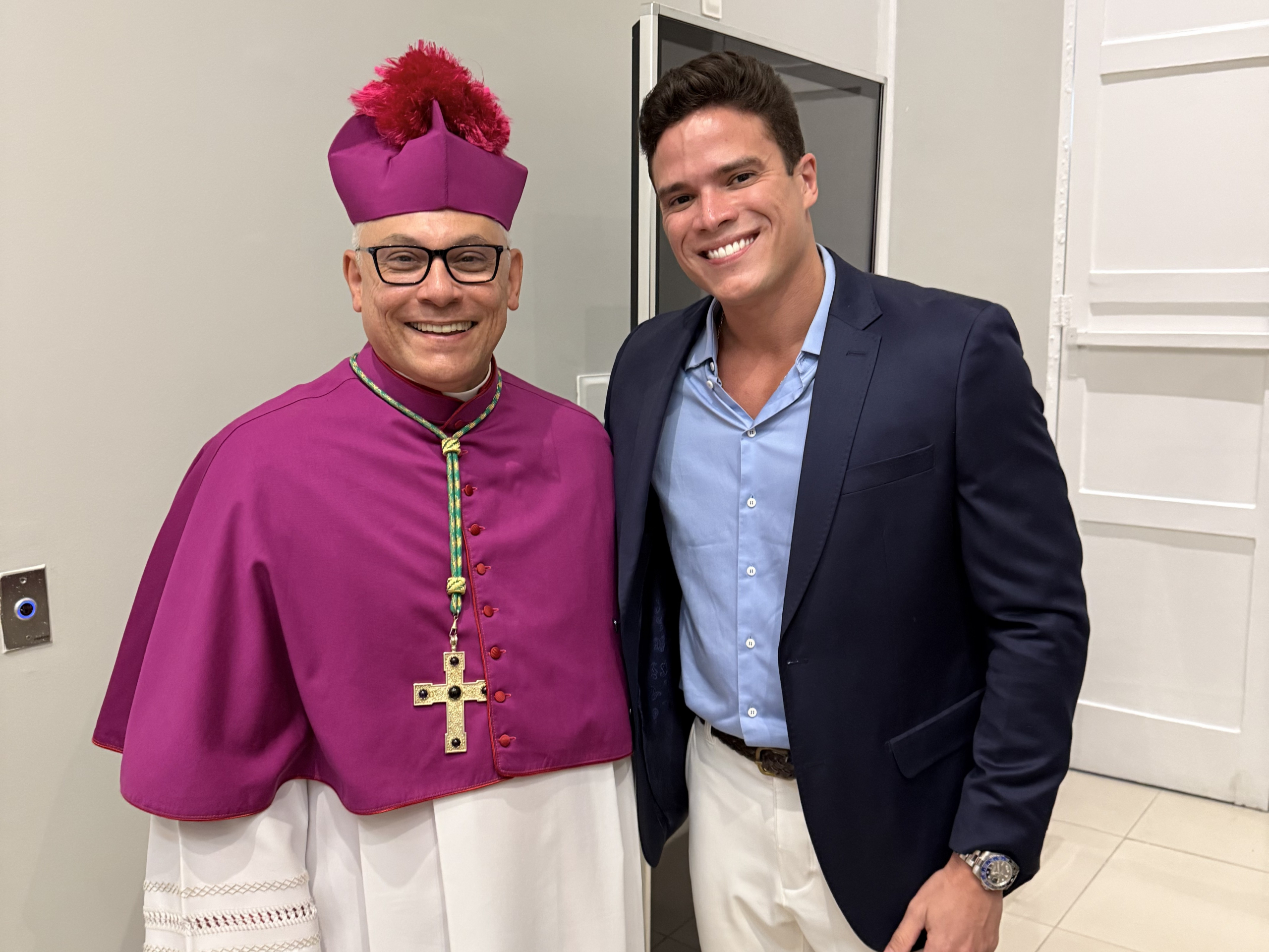 Marcos Lessa acompanha cerimônia de instalação da Diocese de Baturité