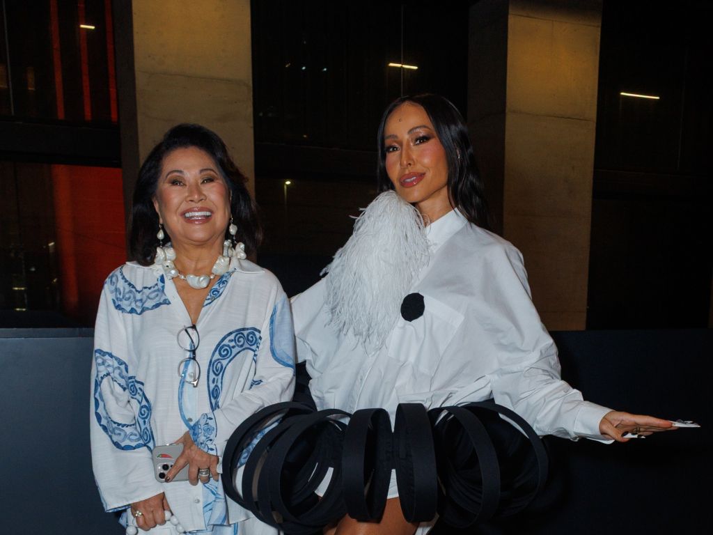 Dona Kika E Sabrina Sato