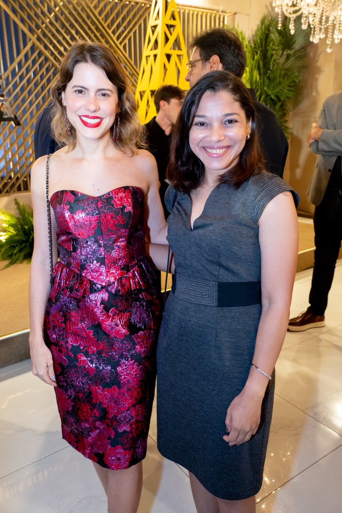 Eduarda Dubeux E Raquel Marques