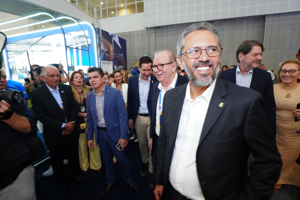 Elmano De Freitas (2)