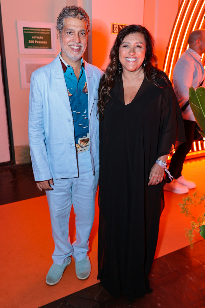 Estevam Ciavatta E Regina Casé