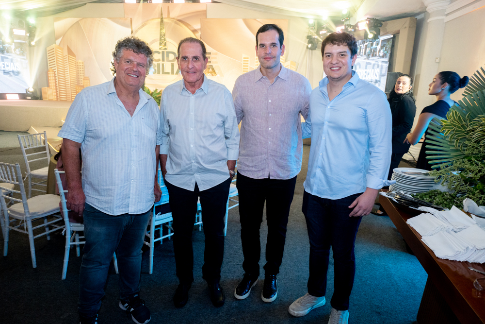 Evandro Colares, João Fiuza, João Fiuza Filho E Guilherme Colares