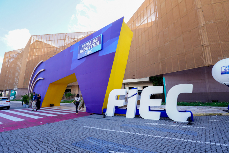 Setor Produtivo - FIEC abre Feira da Indústria com autoridades e lideranças no Centro de Eventos do Ceará