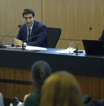 Galípolo: BC tem margem para avaliar impactos da guerra sobre o Brasil