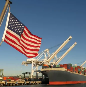 EUA anunciam plano de resseguro marítimo de US$ 20 bilhões para proteger rotas no Golfo