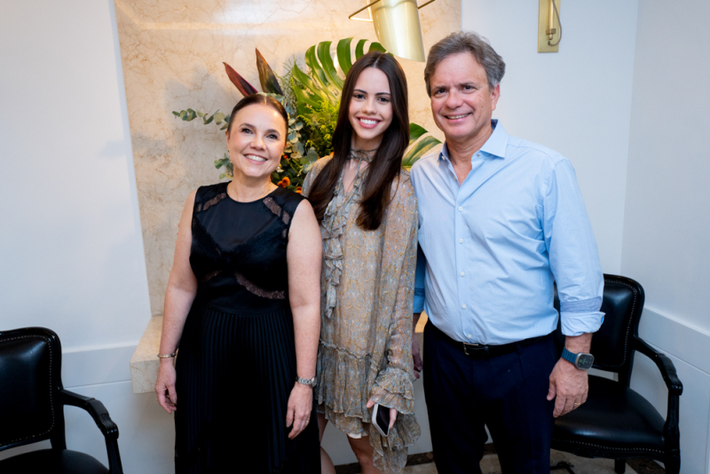 Noite Intimista - Em petit comité, Gyna Machado celebra os 60 anos de André Jucá no Meireles