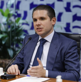 Câmara dos Deputados articula pautas econômicas e prepara votação de novo regime de resolução bancária