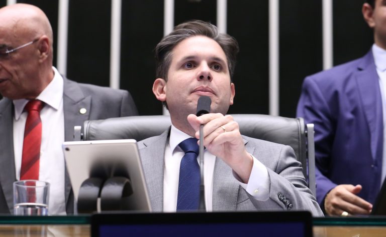 Câmara aprova PEC da Segurança Pública que amplia recursos e autoriza polícias municipais