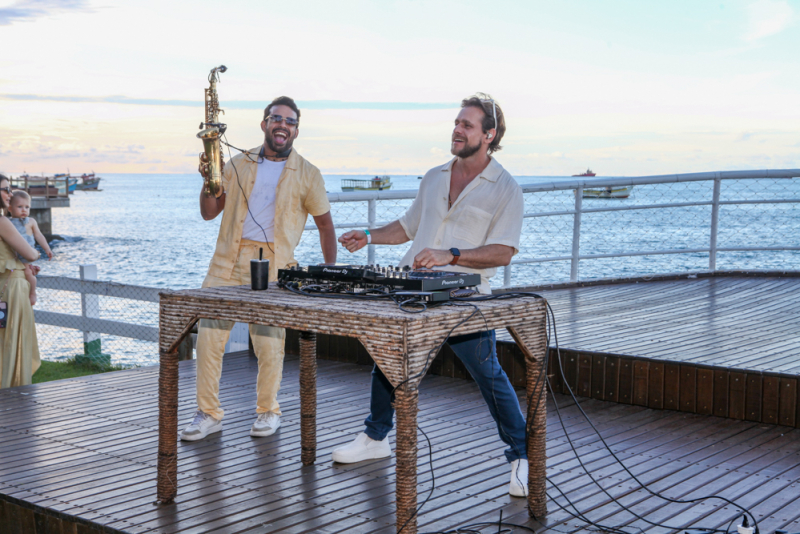 Cena Social - Final de semana no Iate Clube de Fortaleza une sunset, boa música e sabores do mar