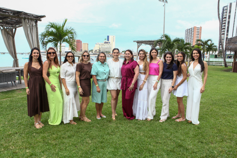 Cultura Oceânica - Brisa do mar embala o Dia da Mulher no Iate Clube de Fortaleza