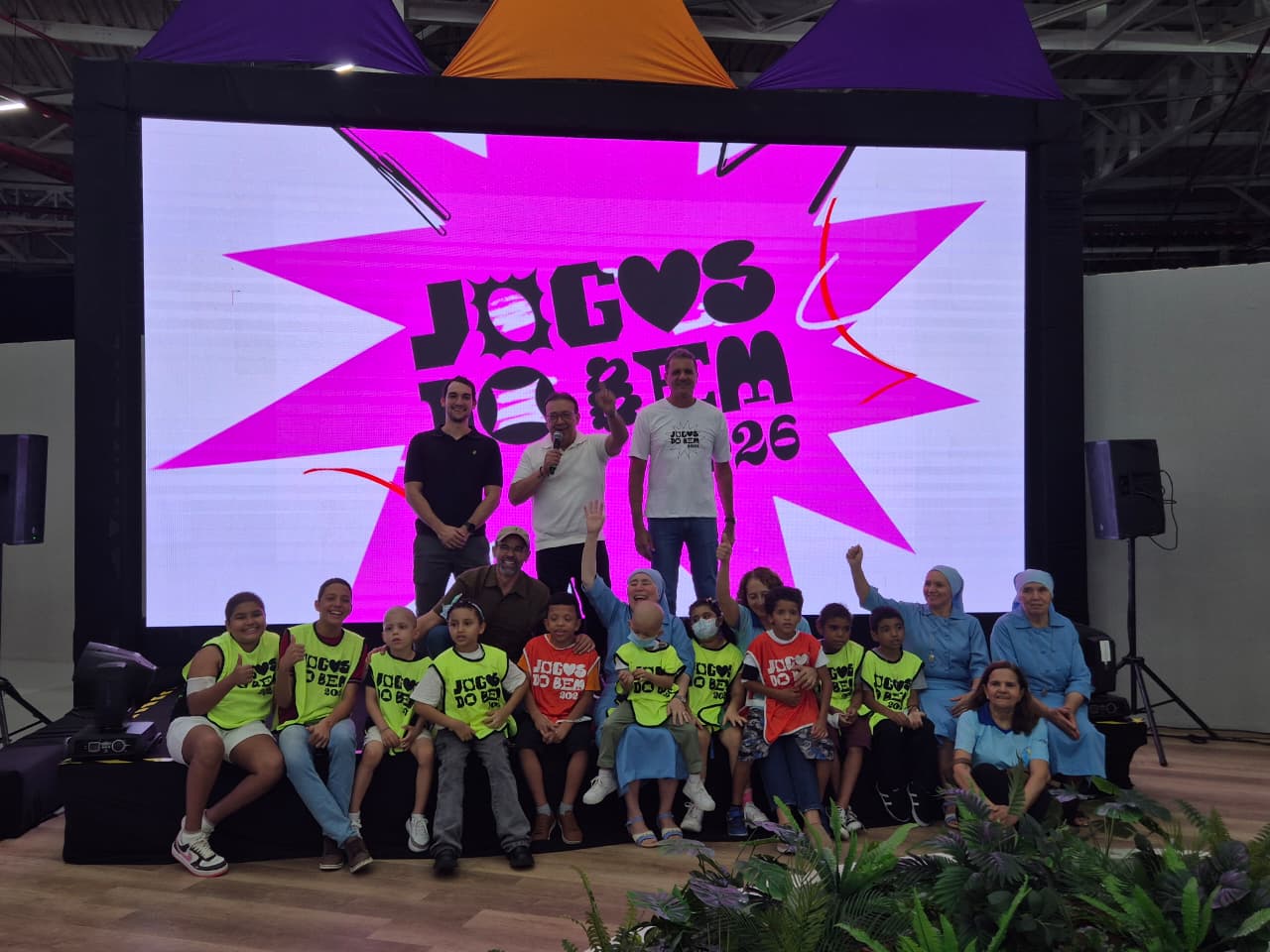 Mais de 1,7 mil estudantes movimentam o Iguatemi Bosque nos Jogos do Bem