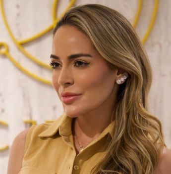 JC Jewels realiza primeira edição do Styling Bar JC com experiência dedicada ao mix de joias