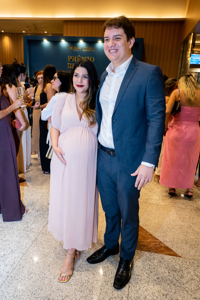 Jéssica Guimarães E Guilherme Colares