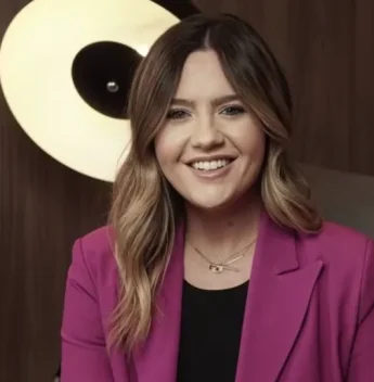 Nubank contrata ex-TikTok para liderar marketing global