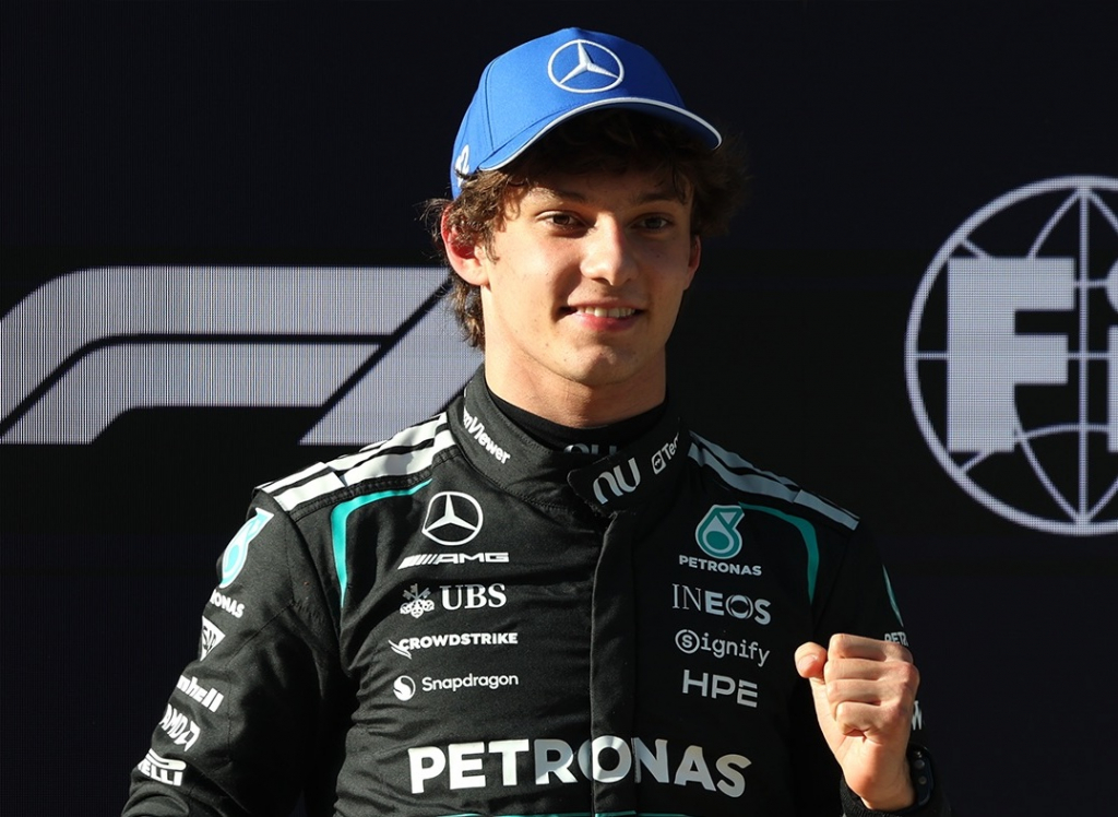 Kimi Antonelli faz história com pole recorde no GP da China