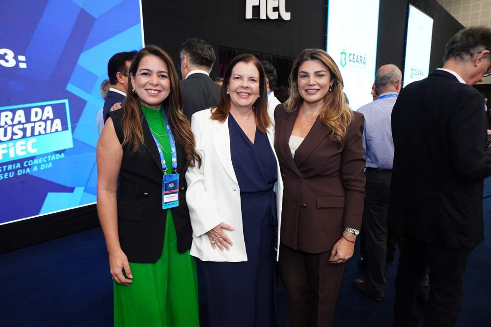 Laura Dantas, Eliane Brasil E Chris Estrela