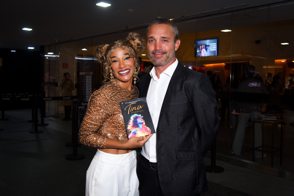 Leilah Moreno E Marido 505