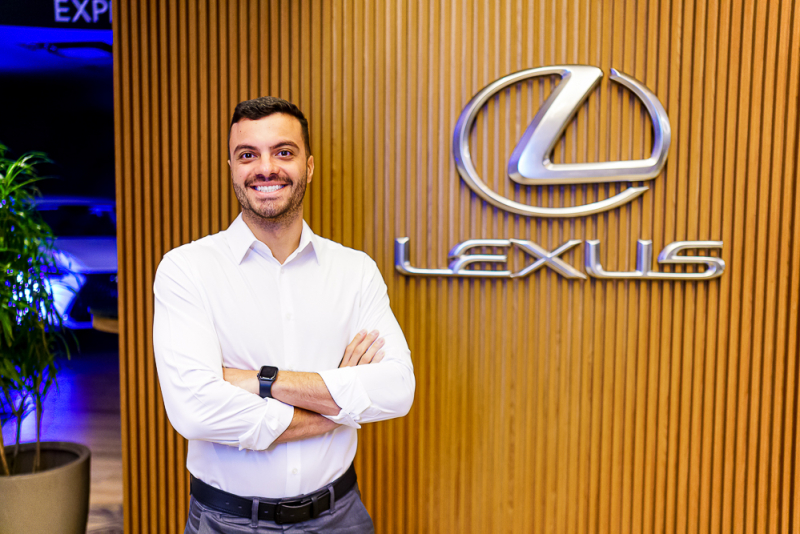Luxo Contemporâneo - Lexus Fortaleza transforma showroom em palco de experiência e lifestyle premium