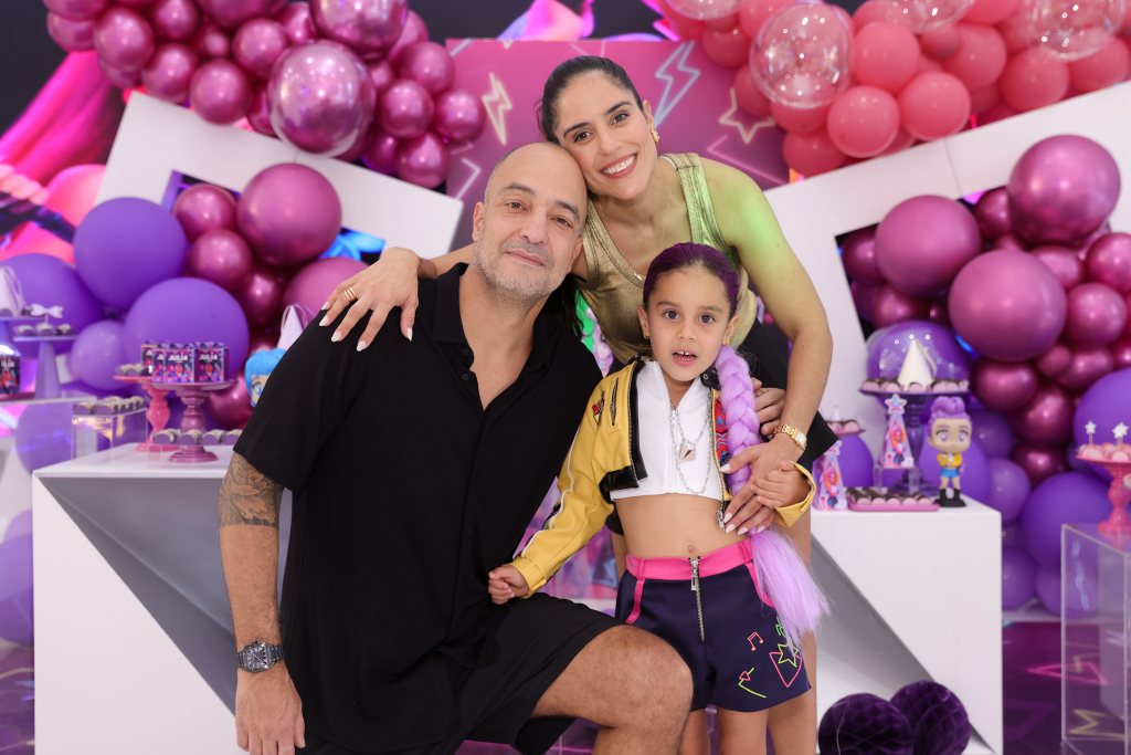 Leonardo Lessa, Julia E Camilla Camargo