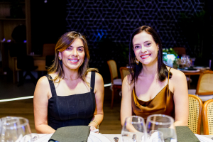 Liana Vieira E Camila Cirino