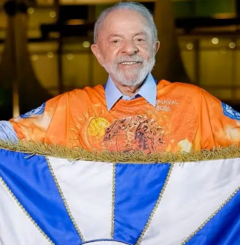 TSE rejeita pedido do PL sobre desfile de escola de samba que homenageou Lula no Carnaval