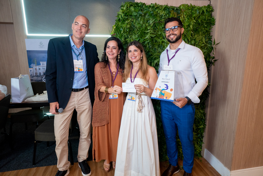 Luciano Cardoso, Natália Abreu, Isabelle Costa E Renan Silva