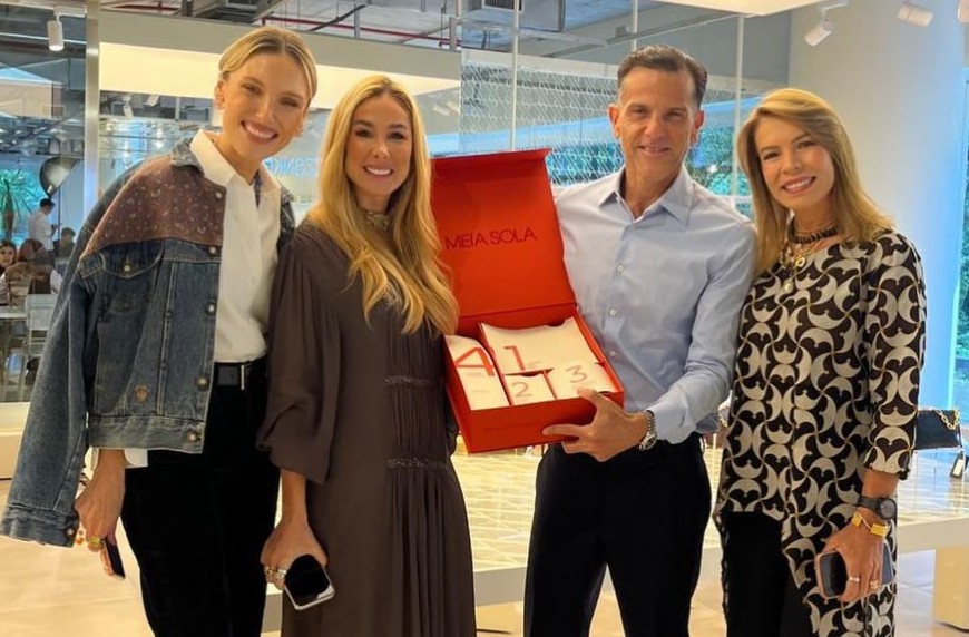 Empresárias Maira e Priscilla Silva unem negócios e inspiração em evento com Alexandre Birman