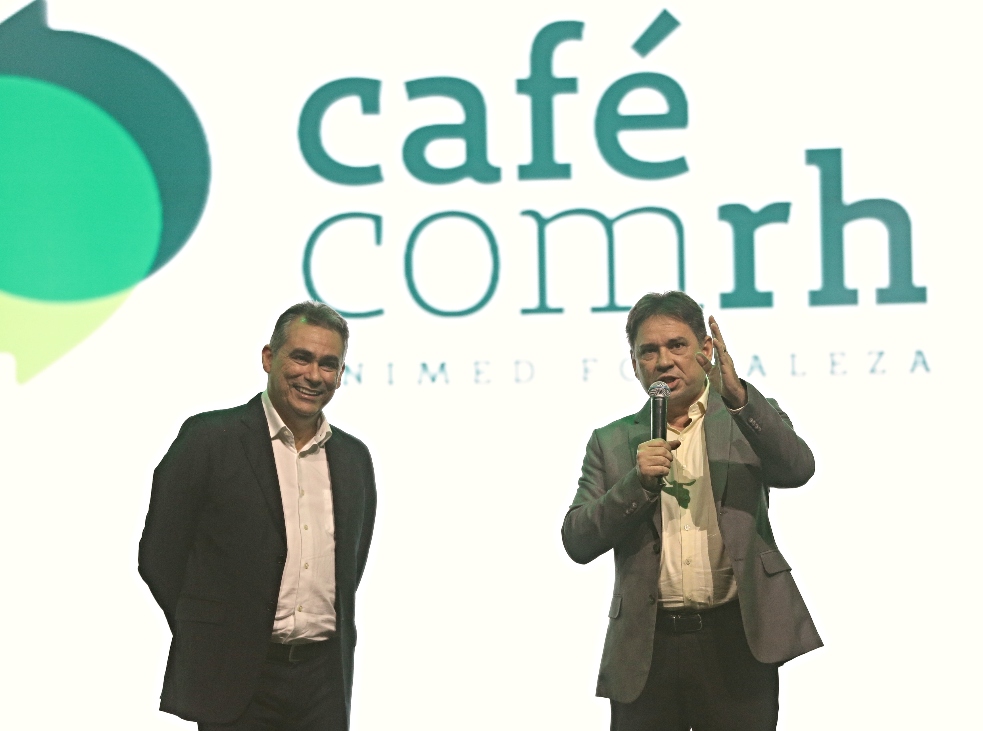 Unimed Fortaleza reúne grandes nomes para celebrar os 15 anos do Café com RH