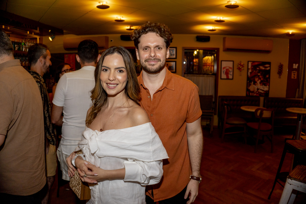 Maria Braz E Victor Perlingeiro