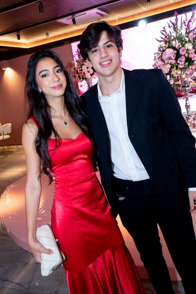 Marina Magalhães E Mateus Borges