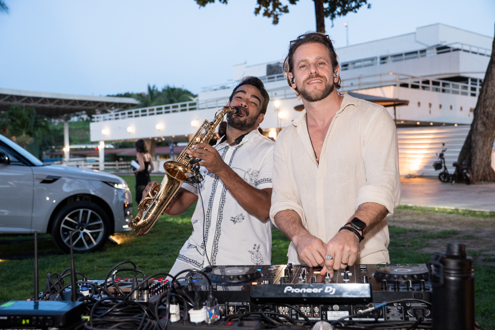 Melque Sousa Sax E Dj Thiago Camargo (1)