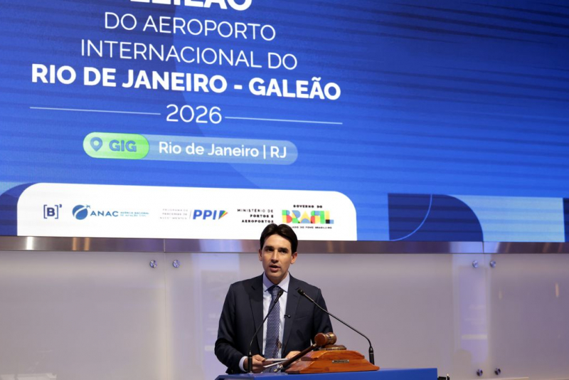 Expectativa é leiloar Aeroporto de Brasília em novembro, diz ministro