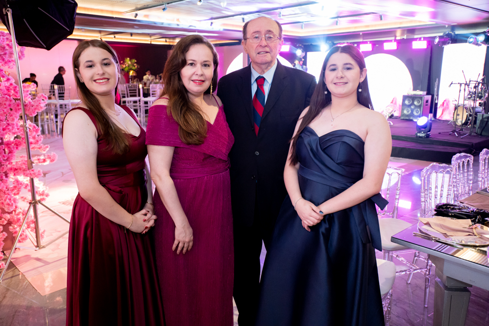 Mirian E Emiliana, Roberto E Laís Pimentel