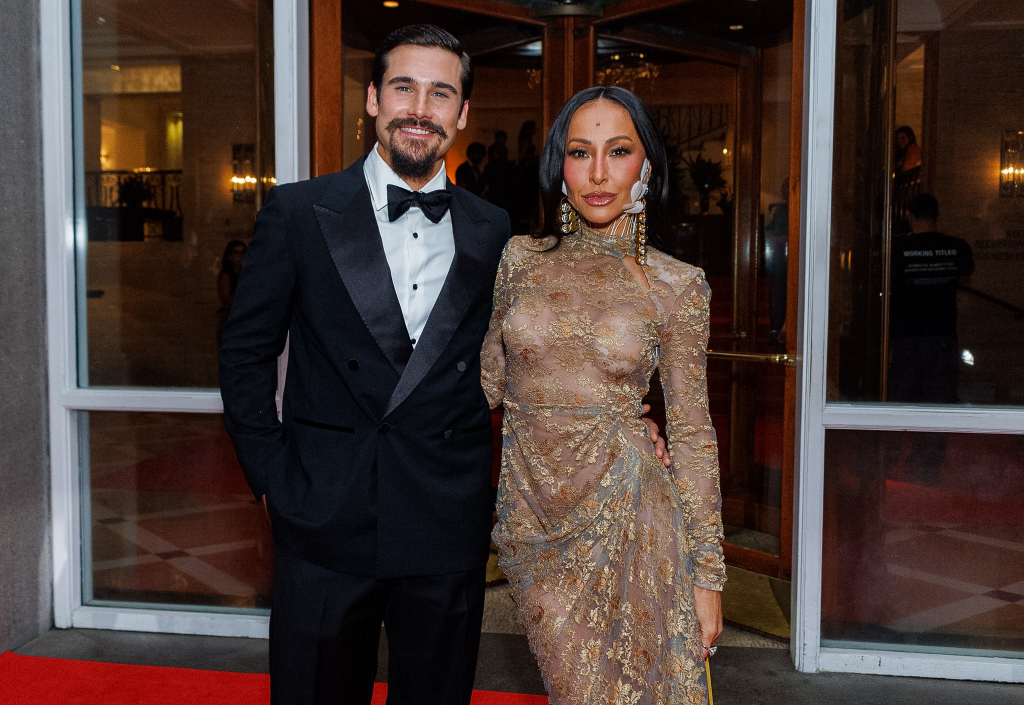 Nicolas Prattes E Sabrina Sato