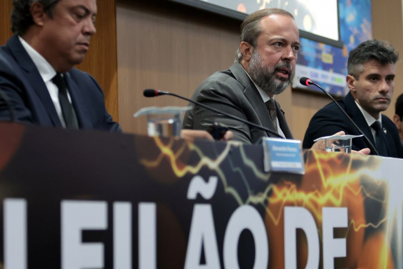 Nós Fizemos O Maior Leilão De Térmicas Da História Desse País”, Disse Alexandre Silveira, Ministro De Minas E Energia Foto Agência Brasil